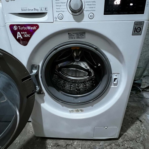 LG washing machine 9 kg A+++ like new