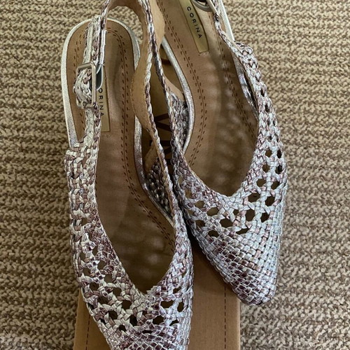 Corina metallic gold and silver pumps like new