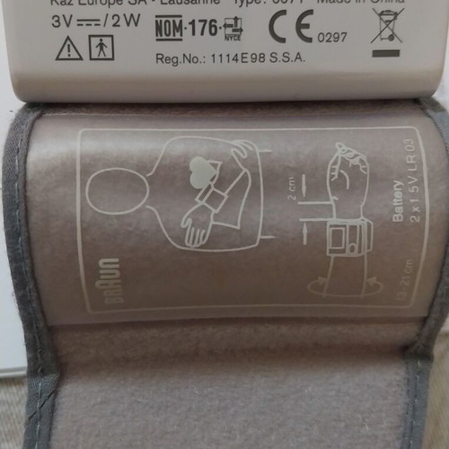 Braun wrist blood pressure monitor