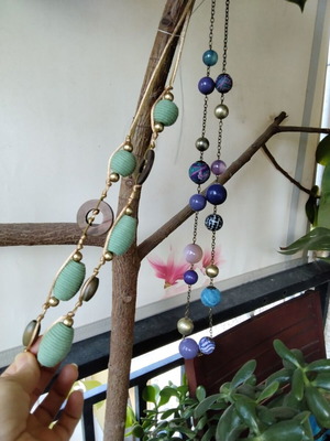 Pack of 2 vintage necklaces