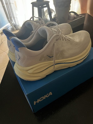 Hoka Clifton 10 Size 46 Running Shoes Like New White