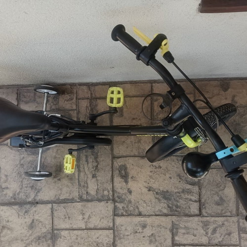 Dechatlon B'Twin Dark Hero 500 kids bike used, 16 inch wheels