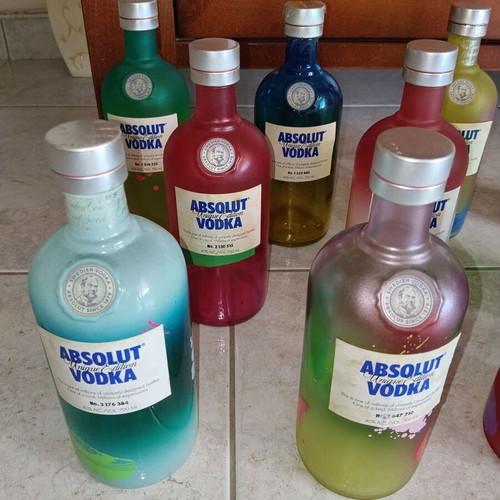 Absolut Vodka Andy Warhol collectible bottles, set of 12