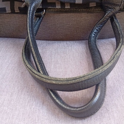 El Bags large shoulder bag with leather handles and pocket