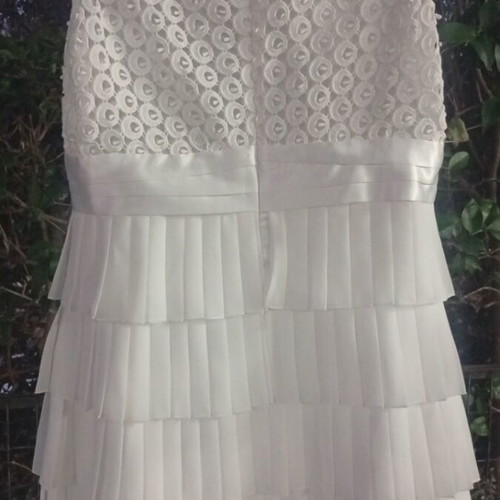 Wedding dress SMAILI'S size large like new, knee length