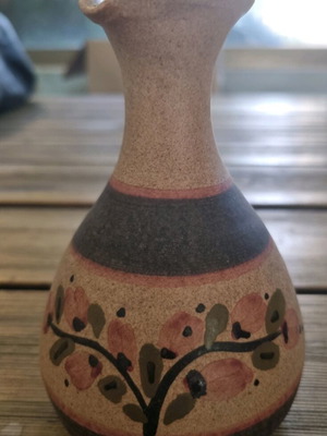 Decorative ceramic vase like new