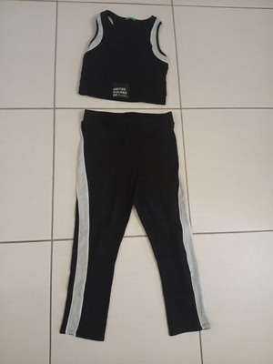 Benetton girls' set like new with cotton leggings and top black and white