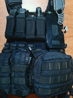 5.11 Tactical Gear Set like new, complete package