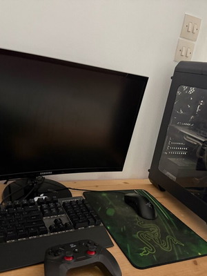 Gaming Set μεταχειρισμένο Ryzen 5, RX 560, οθόνη Samsung 27”, Razer, HyperX, χειριστήριο