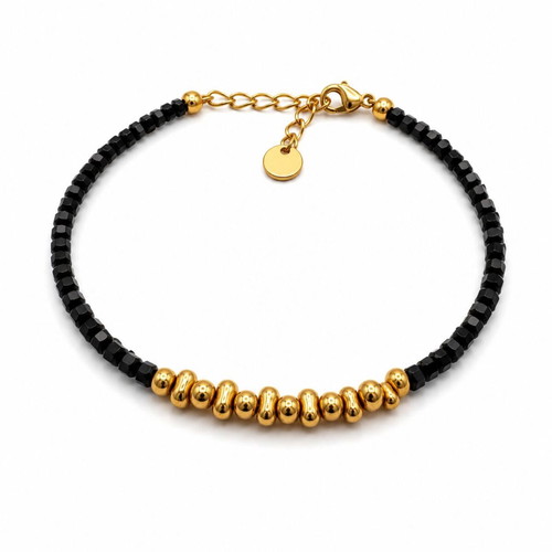 Black Onyx Beads Bracelet with Gold Details