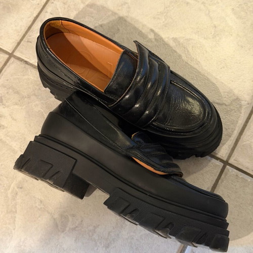 Leather moccasins Ganni size 37 like new, black