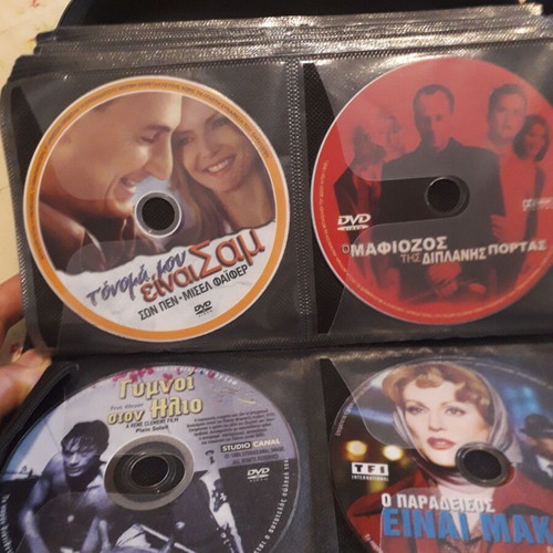 DVD collection like new, 150 discs with movies and documentaries