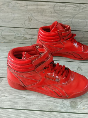 Reebok High Leather sneakers size 36.5 like new, red