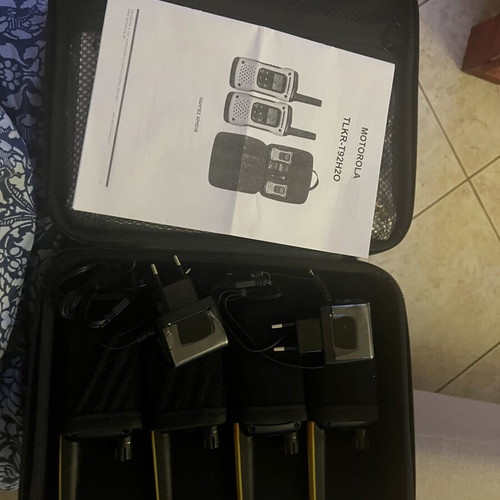 Motorola TLKR T92 H2O set of 4 walkie talkies new