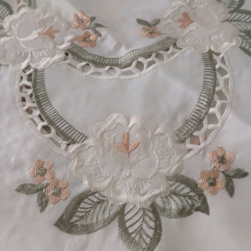 Tablecloth 85x85 new, unused