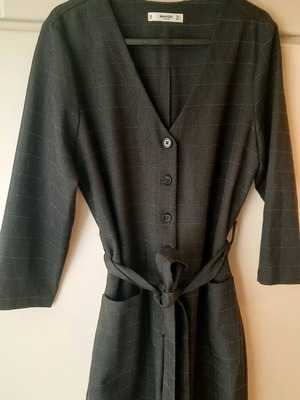 Mango one-piece like new, charcoal with subtle check details