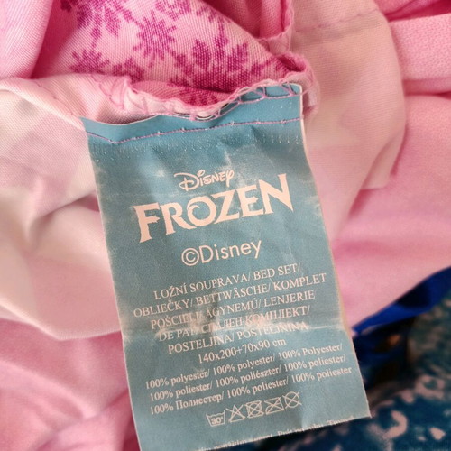 Elsa and Anna Duvet Cover Set like new, 140x200 cm, pillowcase 70x90 cm