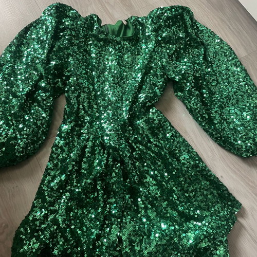 Party dress new, green, size S and M