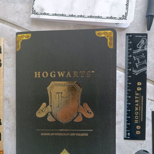 Harry Potter writing set new with notebooks, pens and accessories