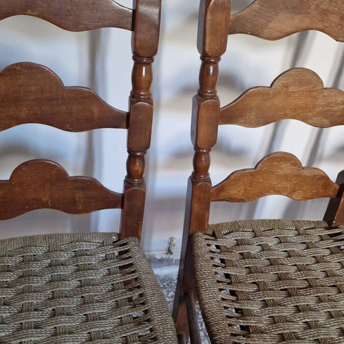 Vintage wooden chairs rustic with woven seat set of 4 like new