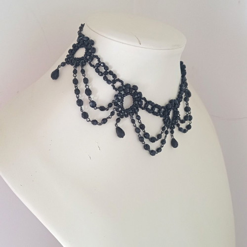 Gothic Romantic Choker Necklace new, black beads
