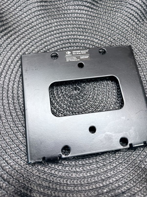 Small TV wall mount bracket for Boxnow