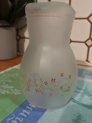 Lumidis collectible water pitcher like new