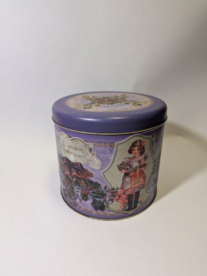 Metal storage box used 19.5x22cm