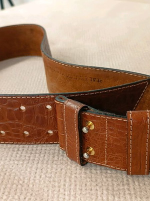 Marja Kurki leather belt brown like new, size 80