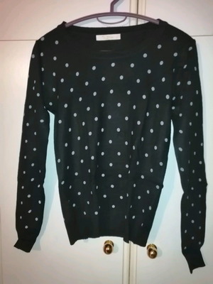Pullover black with gray polka dots, size S-M