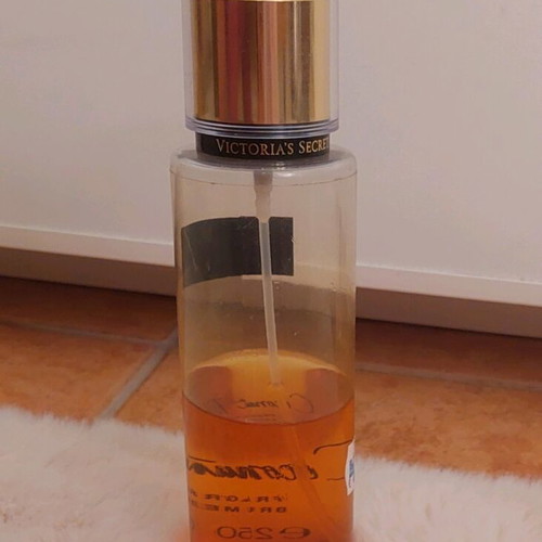 Victoria Secret Body Mist Coconut Passion like new