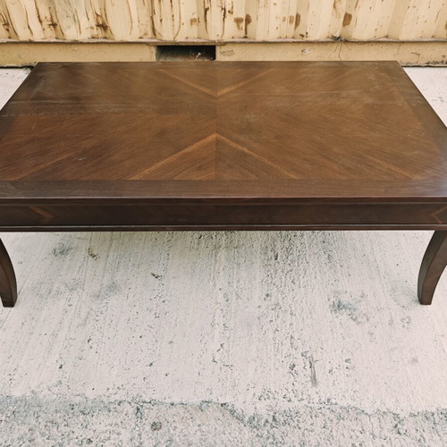Coffee table made of solid wood, like new, 135×80 cm