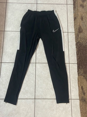 Nike joggers like new, black, size S