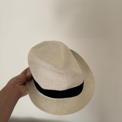 Unisex hat, beige with black band