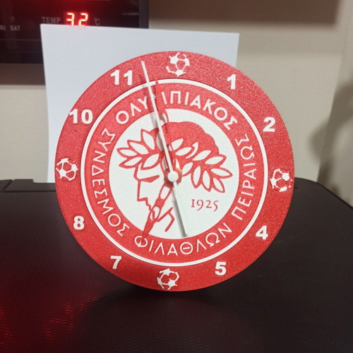 Olympiakos Desk Clock new, customizable colors