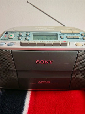 Sony CFD-S03CPL boombox used, cd/mp3/tape/fm radio