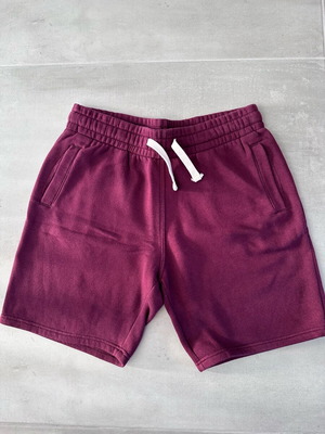 H&M Men's Athletic Bermuda Shorts like new, burgundy, size M
