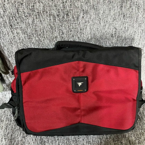 Laptop bag red-black two-tone like new