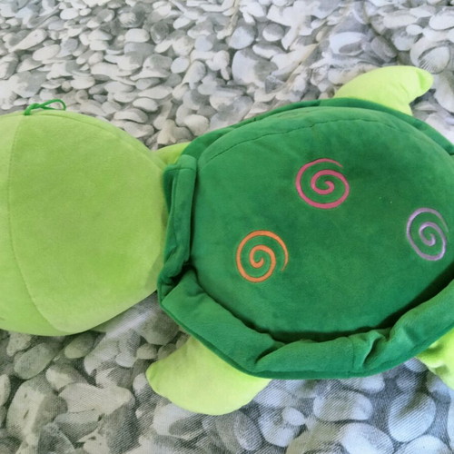 Large plush turtle 90 cm length like new
