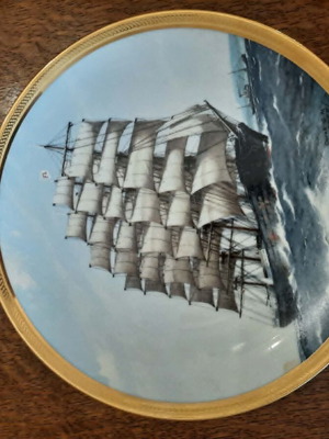 Set of 3 collectible porcelain plates with 18th century sailing ships