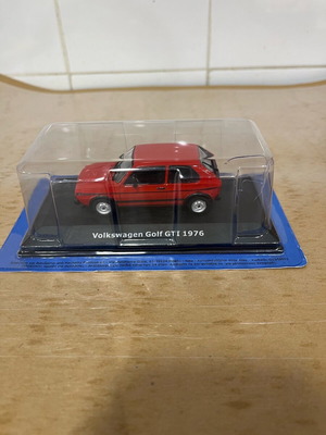 Collectible Golf GTI 1976 miniature scale 1:43 new