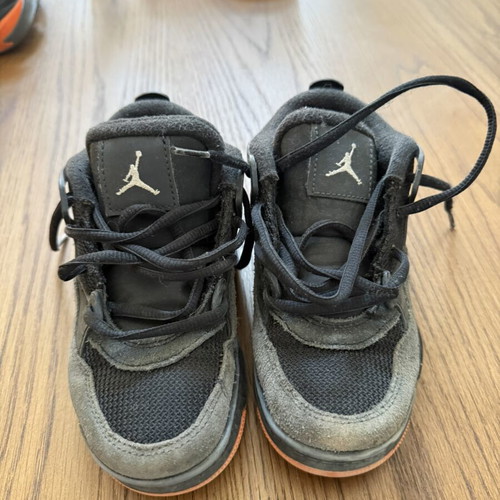 Nike children's sneakers sizes 29.5 to 32