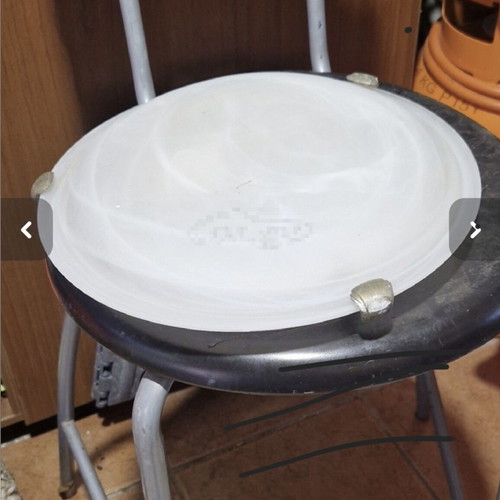 Ceiling light fixture like new