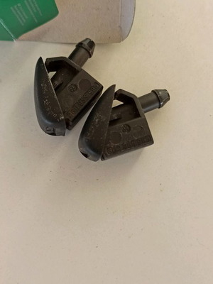Skoda windshield washer nozzles new for Fabia and Octavia