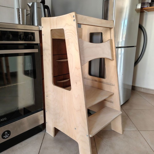 Learning Tower Extra Safe Woody Tales used, Montessori kitchen helper