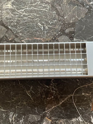 AKO Halogen Wall-mounted Heater like new, 3 heating levels