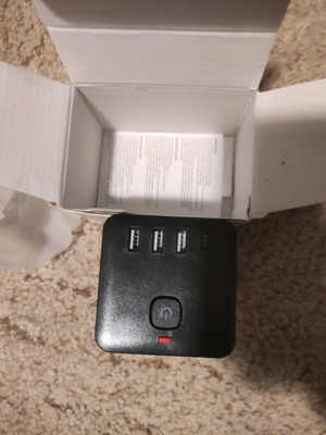 Cube Power with 3 bridges, 3 USB, 1 Type C and on off button new