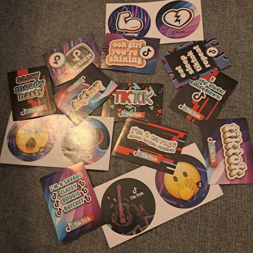 Tic Toc stickers like new, set of 16 pieces