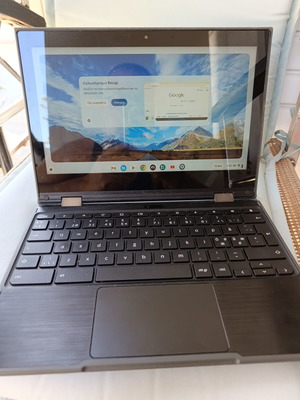 Lenovo 300e Chromebook 2nd Gen AST like new, 11.6 inch, AMD A4