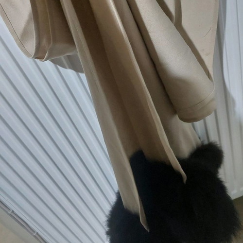 Scarf with natural fur new, beige